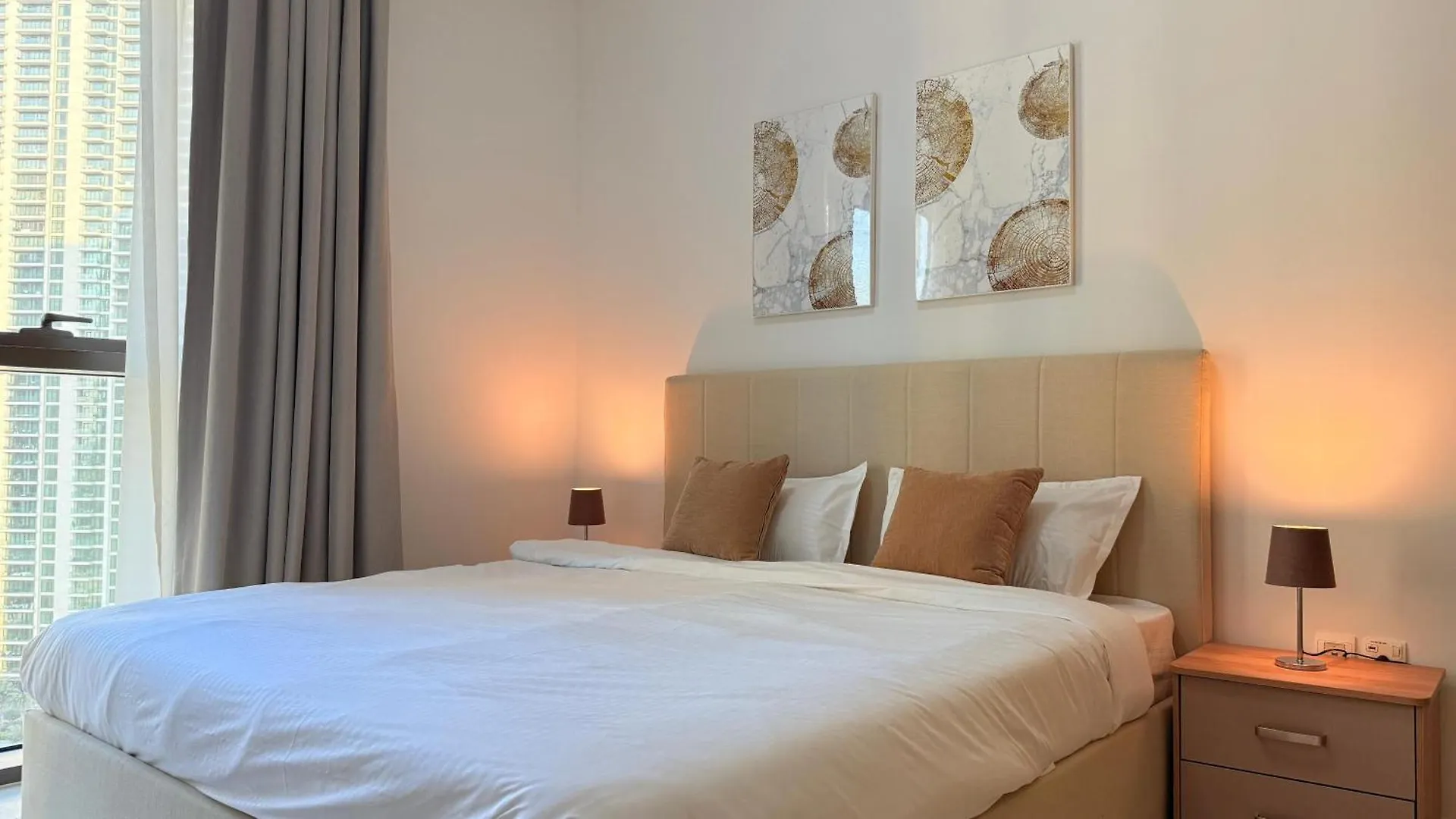 Premium 2 Bedroom Creek Horizon Dubai